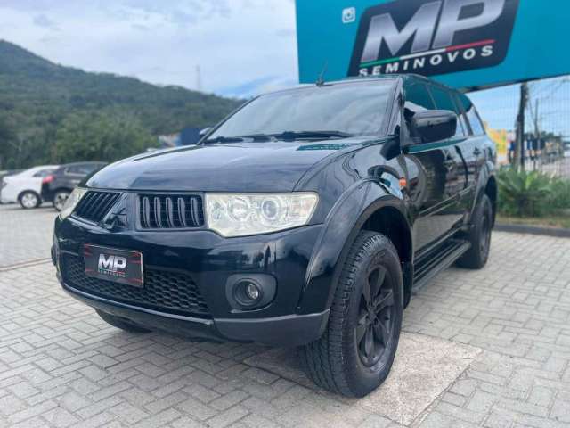 Mitsubishi Pajero DAKAR HPE 3.2 4x4 T.I Dies 5p Aut  - Preta - 2013/2013