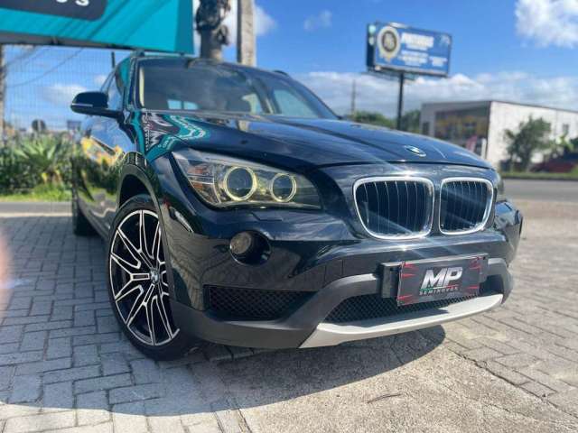 BMW X1 SDRIVE 18i 2.0 16V 4x2 Aut.  - Preta - 2013/2014