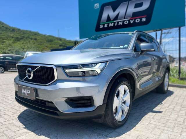 Volvo XC40 /  T4 - Cinza - 2018/2019