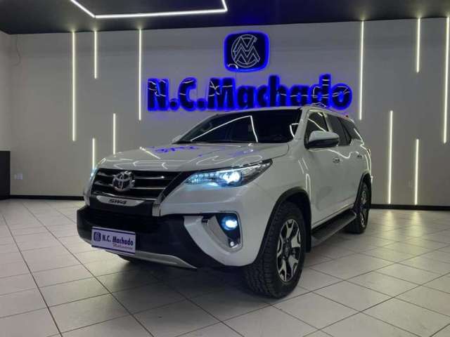 TOYOTA SW4 DSL 4X4 SRX DIAMOND AT 7S 2019