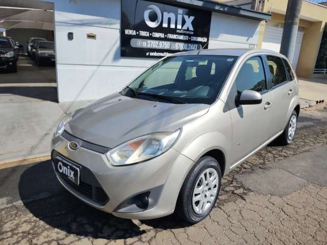 Fiesta Hatch Class 1.6 Flex 2014 Completo 