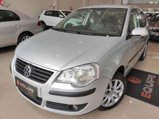 VOLKSWAGEN POLO SEDAN 1.6 2010