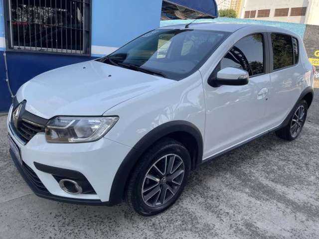 RENAULT Sandero 1.6 16V 4P FLEX SCE ICONIC X-TRONIC AUTOMÁTICO CVT