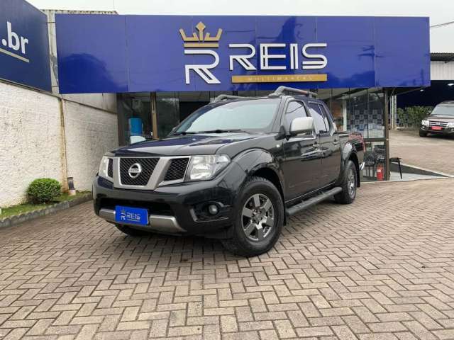 Nissan Frontier SV ATTACK CD 4x2 2.5 TB Diesel  - Preta - 2014/2015