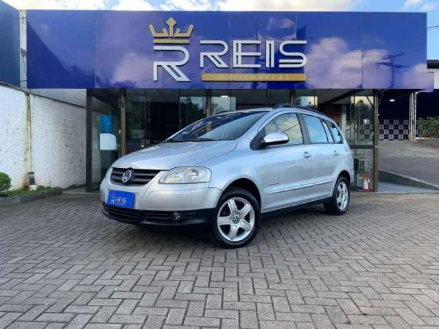 Volkswagen SpaceFox 1.6/ 1.6 Trend Total Flex 8V 5p  - Prata - 2008/2008