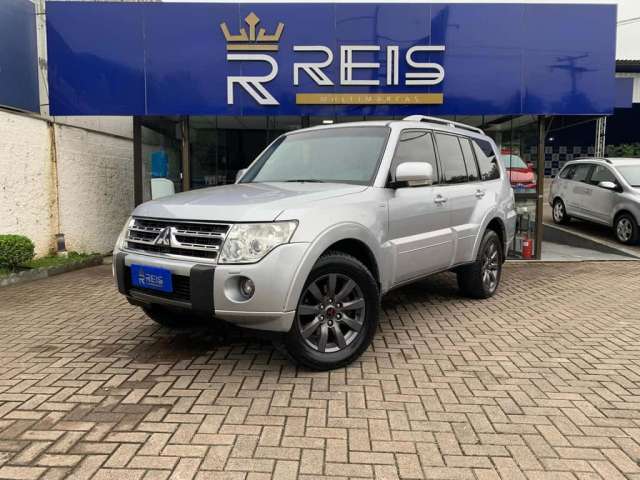 Mitsubishi Pajero HPE 3.2 4x4 T.I. Dies. 5p Aut. - Prata - 2011/2011