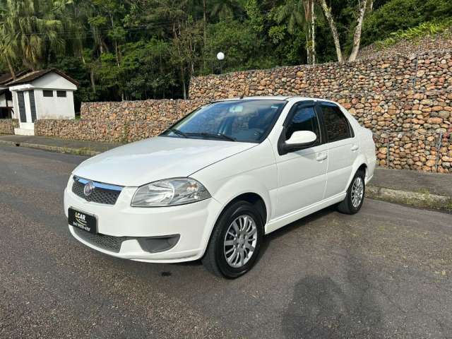 Siena 1.4 EL Flex 8V