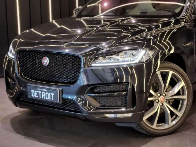 Jaguar F-Pace R - SPORT  - Preta - 2018/2019