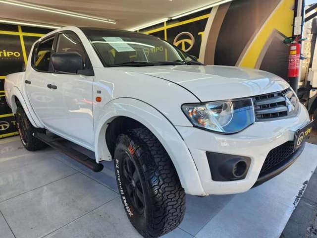 MITSUBISHI L200 TRITON 2.4 HLS 2013