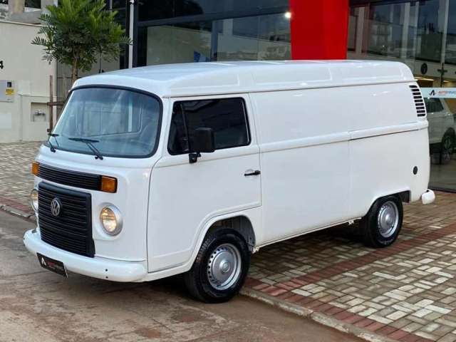 VOLKSWAGEN KOMBI FURGAO 2010