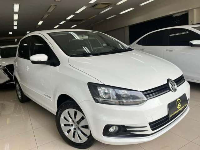 VOLKSWAGEN NOVO FOX CL SB 2015