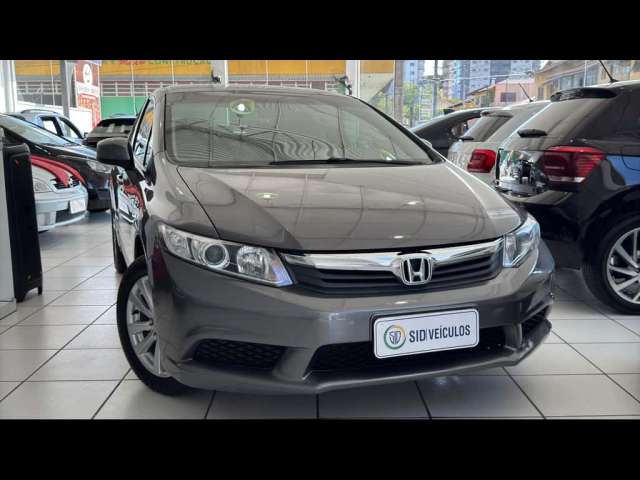 Honda Civic Sedan LXS 1.8/1.8 Flex 16V Aut. 4p  - Cinza - 2013/2014