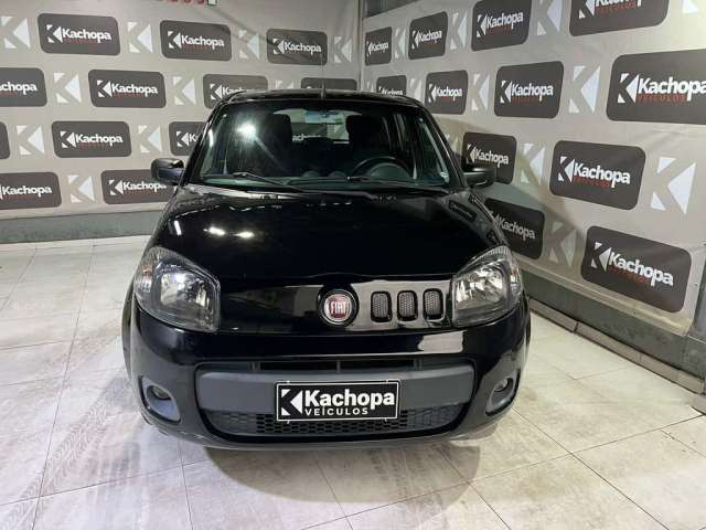 Fiat Uno VIVACE Celeb. 1.0 EVO F.Flex 8V 5p  - Preta - 2012/2013