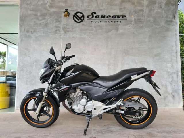 HONDA CB 300R 2013