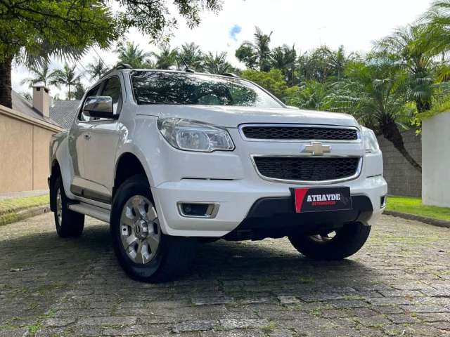 Chevrolet S-10 LTZ - Branca - 2015/2016