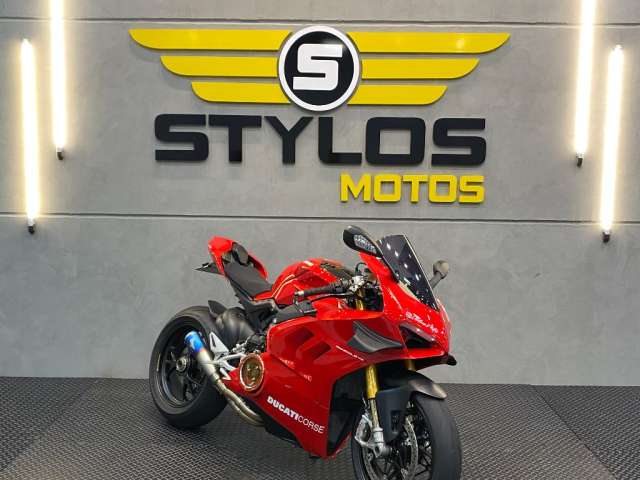 Ducati Panigale V4s