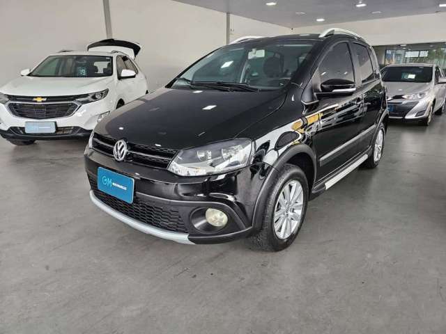 Volkswagen CrossFox GII - Preta - 2013/2013