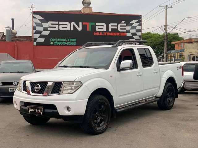 NISSAN FRONTIER LE CD 4X4-AT 2.5 TB-IC 4P 2011