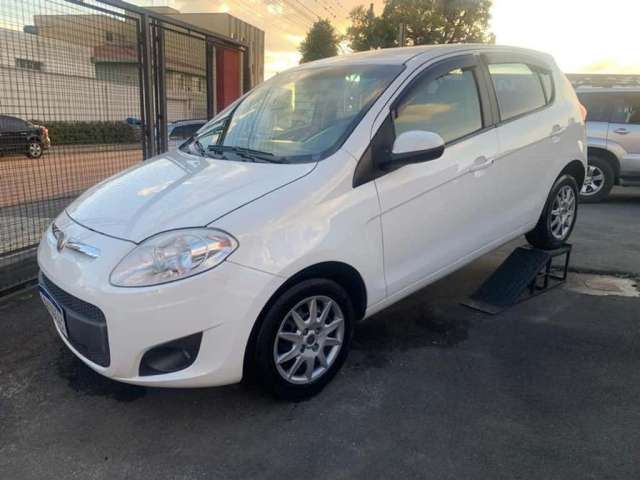 FIAT PALIO ATTRACT 1.0 2014