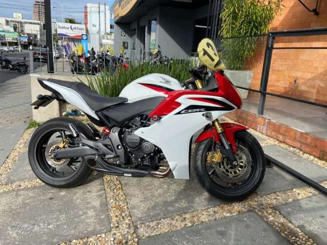 CBR 600 F