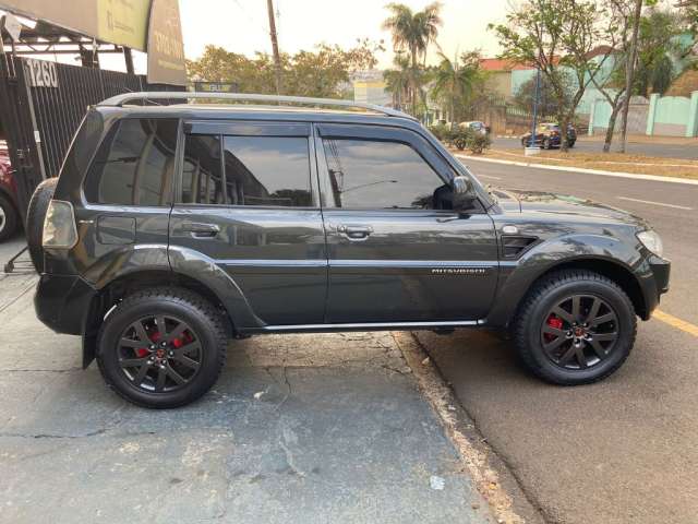 MITSUBISHI PAJERO TR4 2.0 FLEX 4X4 MANUAL 2010