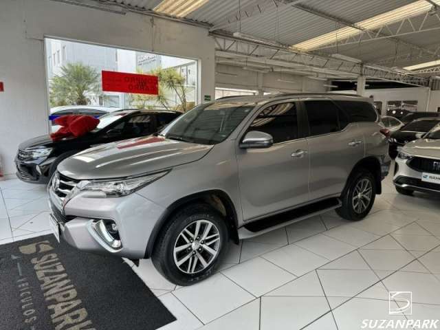 Toyota Hilux Sw4 Srx 2.8 4x4 2019 Único Dono