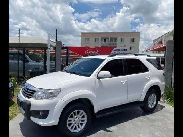 TOYOTA HILUX SW4 4X2SR 2015