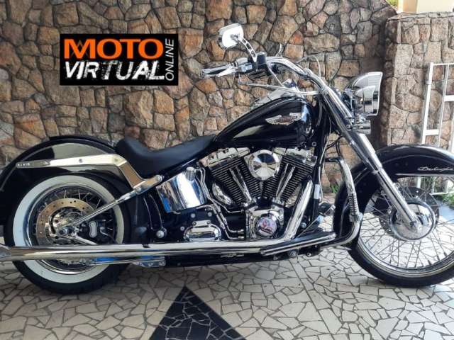 Harley Davidson Softail Deluxe 2014 customizada