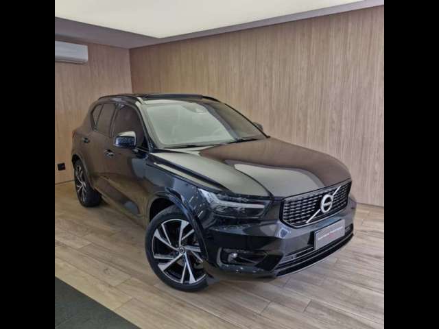 Volvo XC40 1.5 T5 RECHARGE R-DESIGN GEARTRONIC