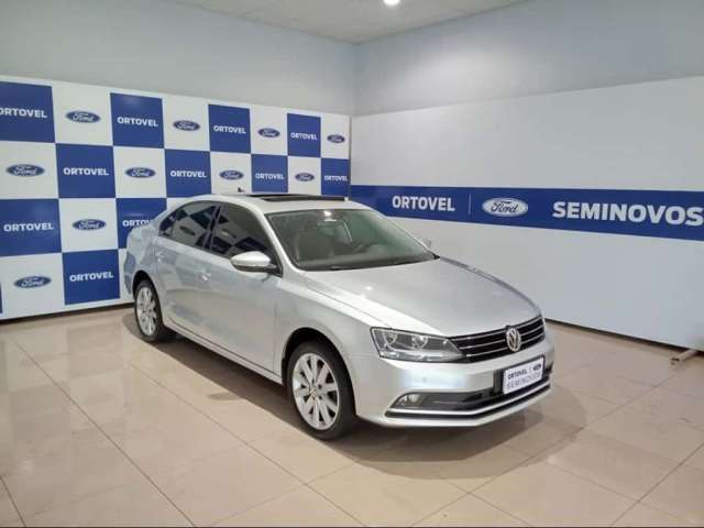 Volkswagen JETTA 1.4 16V TSI COMFORTLINE GASOLINA 4P TIPTRONIC