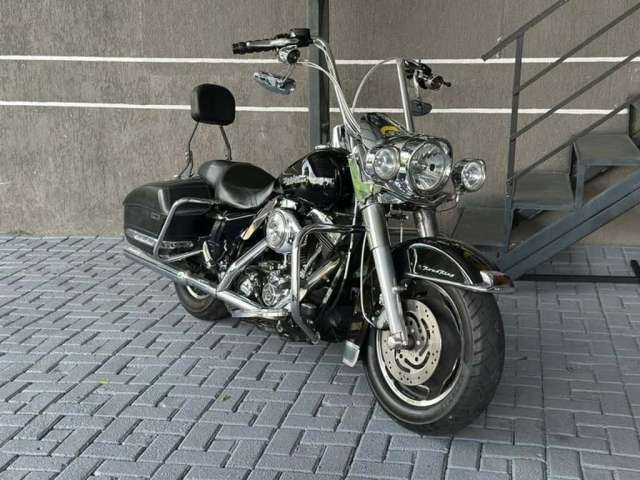 HARLEY-DAVIDSON ROAD KING CLASSIC FLHRCI 2005