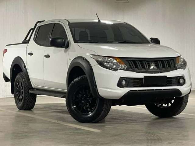 MITSUBISHI L200 TRITON SPORT GL 2.4 2021