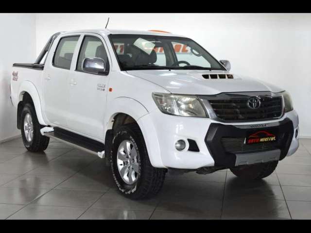 TOYOTA HILUX CD 4X4 3.0 SR 2013