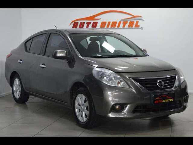 NISSAN VERSA 16SL FLEX 2014