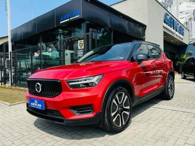 VOLVO XC 40 1.5 T5 RECHARGE MOMENTUM GEARTRONIC