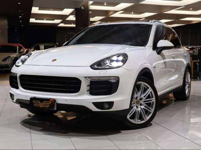 Porsche Cayenne S 3.0 E-Hybrid