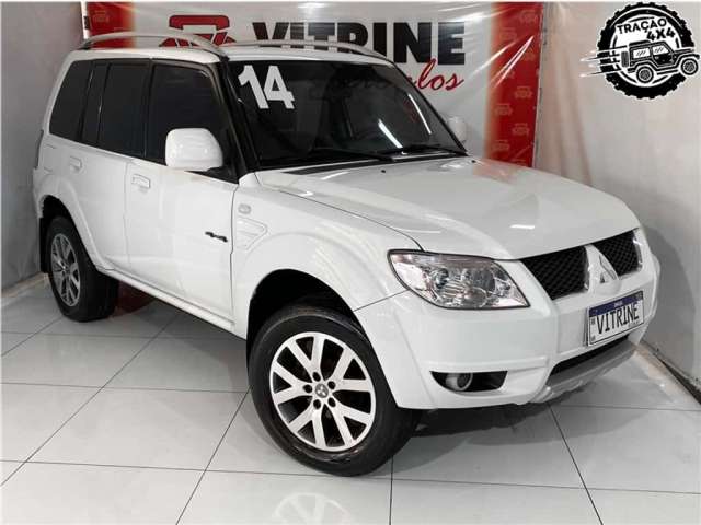 Mitsubishi Pajero tr4 2014 2.0 4x4 16v 140cv flex 4p automático