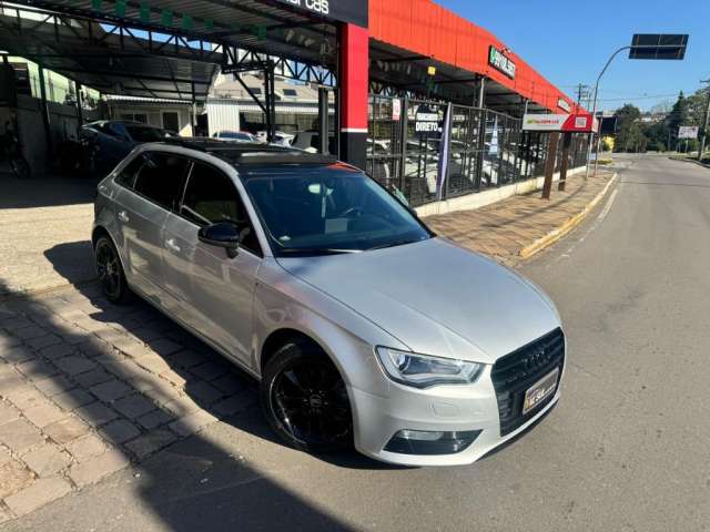 AUDI A3 SPORTBACK 1.8 TFSI S-TRONIC - 2014