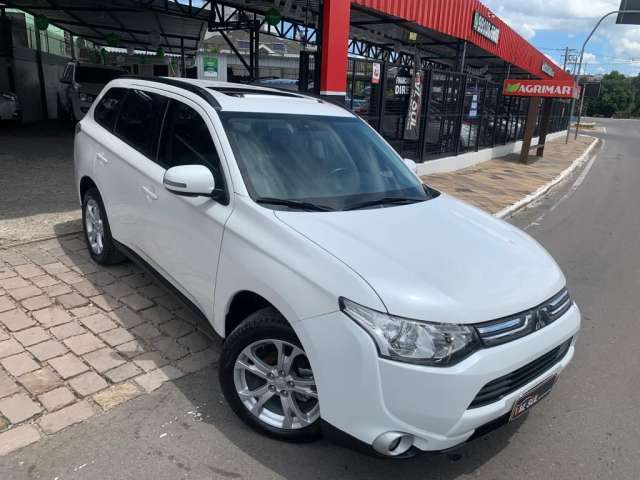 MITSUBISHI - OUTLANDER 2.0 - 2015