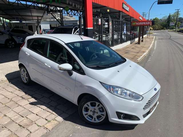 FORD - FIESTA 1.6 SE PLUS FLEX MANUAL - 2016