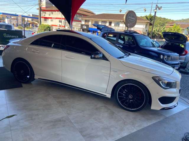     CLA-250 KIT AMG 2.0 TURBO                        ANO 2015    