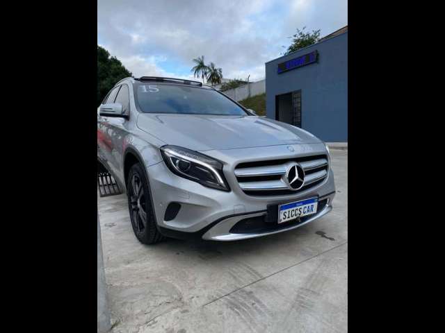 MERCEDES-BENZ GLA 200 200 Vision 1.6/1.6 TB 16V Flex Aut.