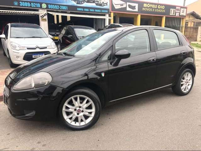 Fiat PUNTO 1.4 ATTRACTIVE ITALIA 8V FLEX 4P MANUAL