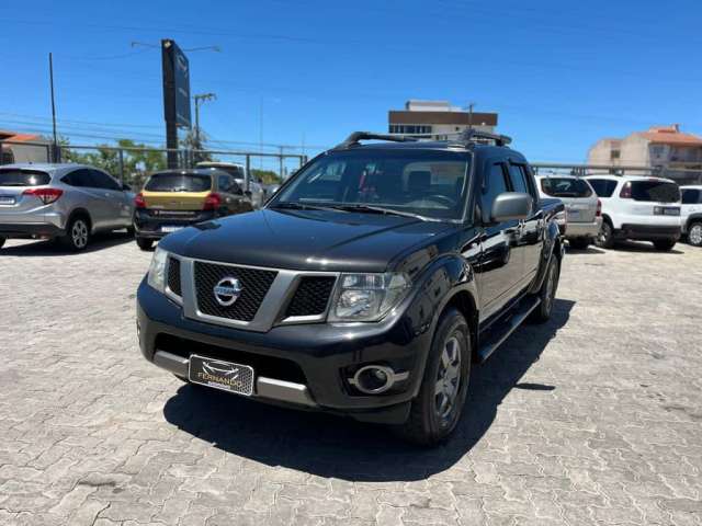 Nissan Frontier SV AT.CD 4x4 2.5 TB Diesel Mec. 2014 Diesel