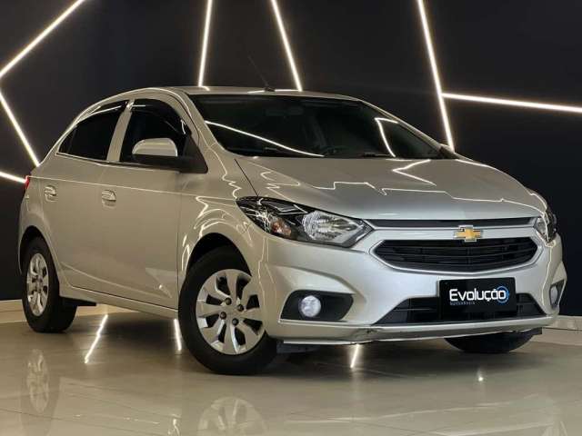 Chevrolet Onix HATCH LT 1.0 12V TB Flex 5p Mec. - Prata - 2019/2019