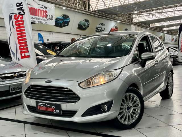 Ford New Fiesta titanium 1.6 powershift 2014 completo 