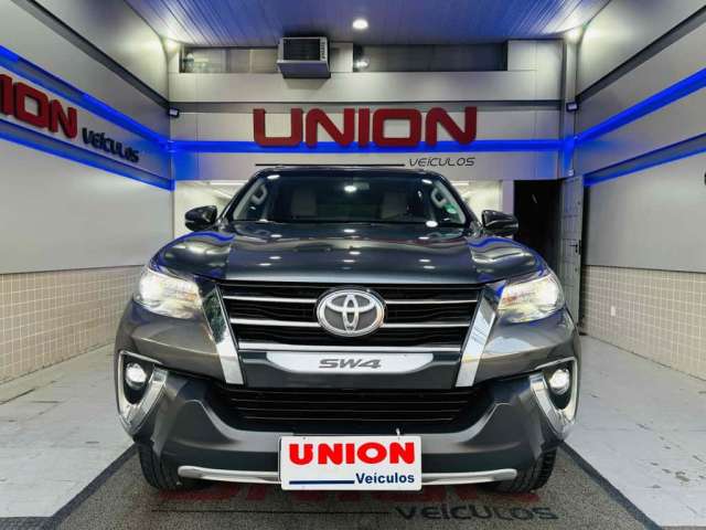 Toyota Hilux sw4 2020 2.8 srx diamond 4x4 7 lugares 16v turbo intercooler diesel 4p automático