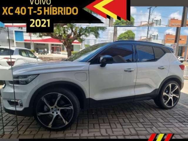 VOLVO XC 40