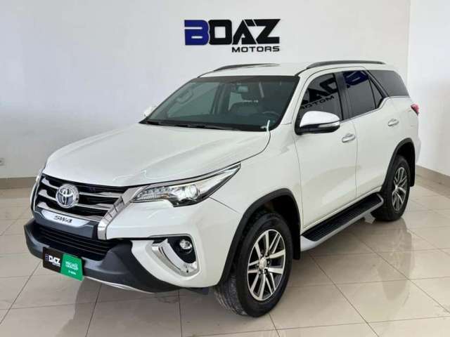 TOYOTA HILUX SW4 SRXA 7 LUGARES DIESEL 2020