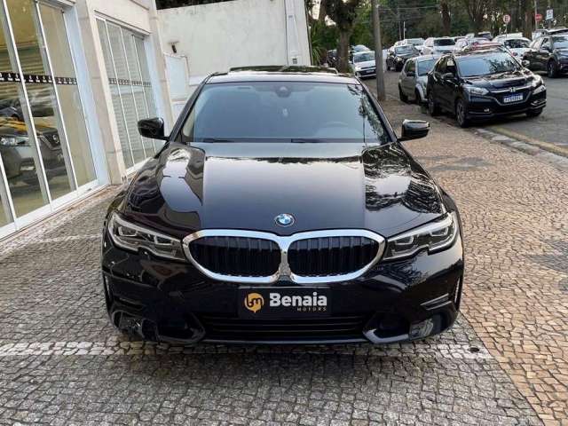 BMW 330i